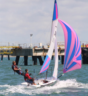 405 hobie sailboat under sail