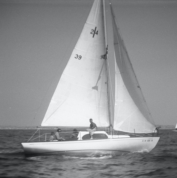 Islander 24 sailboat under sail