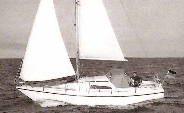 Neptun 31 sailboat under sail