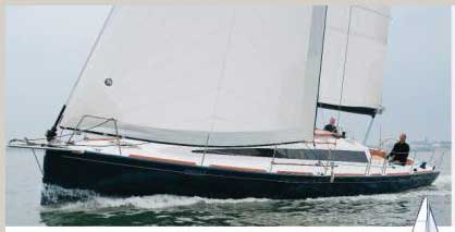Oléa 44 sailboat under sail