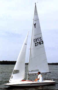 Y flyer sailboat under sail