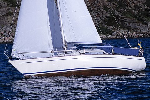 Albin 79 sailboat under sail
