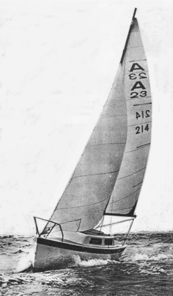 Aquarius 23 sailboat under sail
