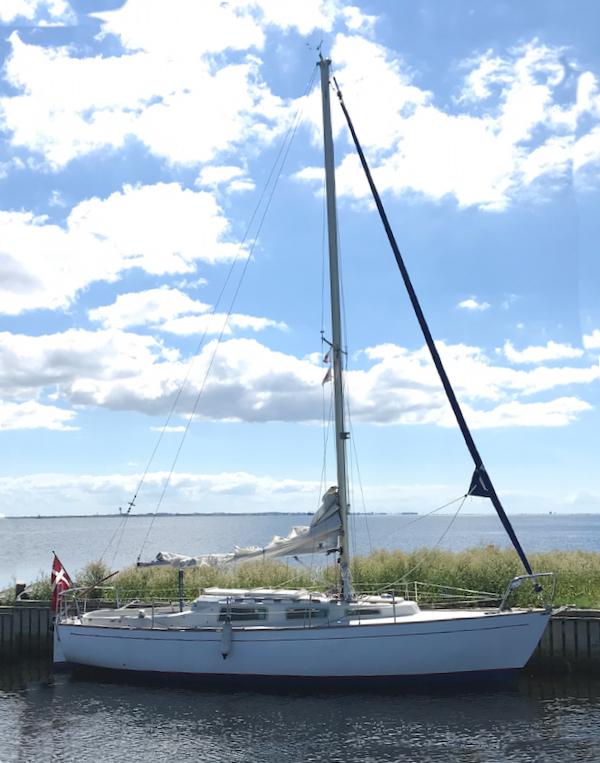 tur 80 sailboat