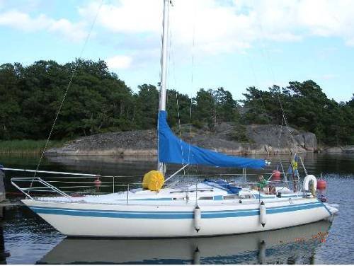 Athena 34 sailboat under sail