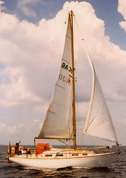 Bandholm 30 sailboat under sail