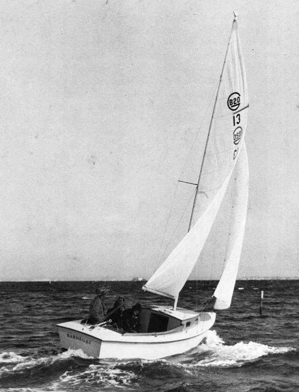 Barnegat 20 sailboat under sail