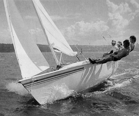 Blazer 23 peterson sailboat under sail