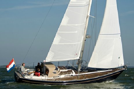 Breehorn 37 sailboat under sail
