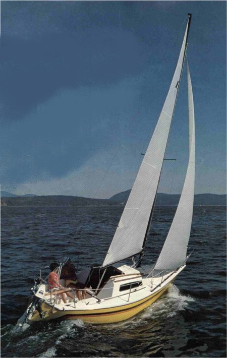 Buccaneer 220 sailboat under sail