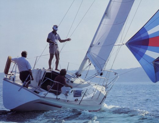 Cal 92 sailboat under sail