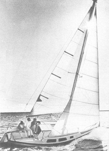 Cal t4 sailboat under sail