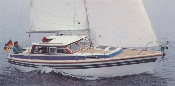 Sirius 31 m sailboat under sail
