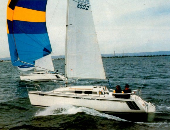 Clubman 8 sailboat under sail