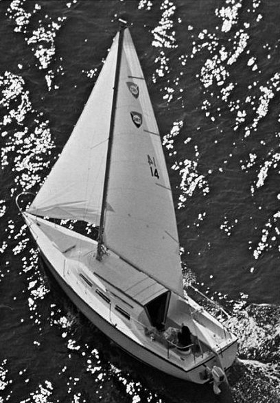 Columbia t 26 sailboat under sail