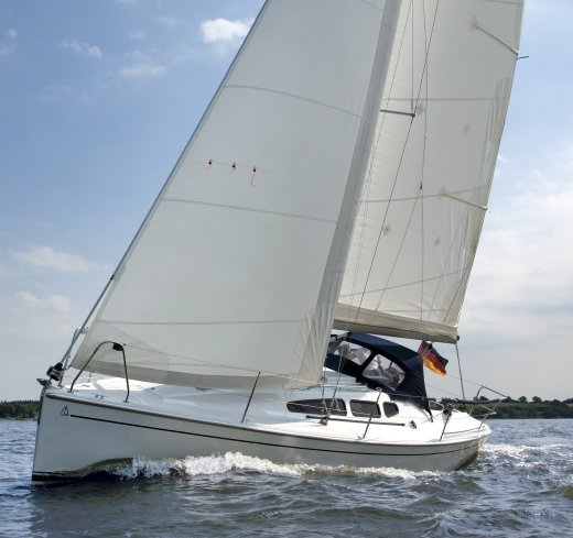 Dehler 29 sailboat under sail