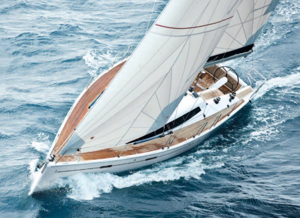 Dehler 38 judelvrolijk sailboat under sail