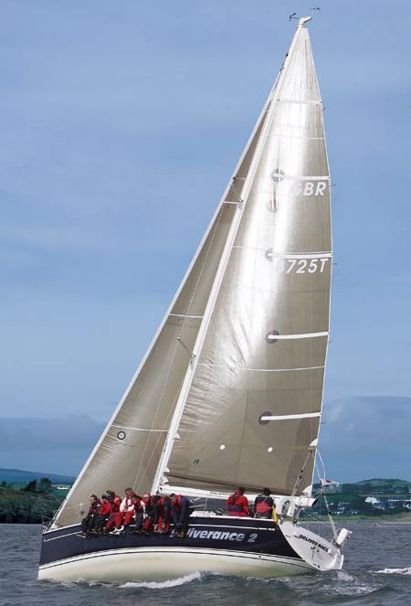 Dehler 39 sq sailboat under sail