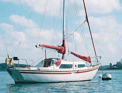 Dockrell 27 sailboat under sail