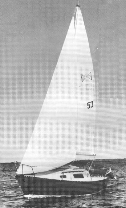 Ds 22 sailboat under sail