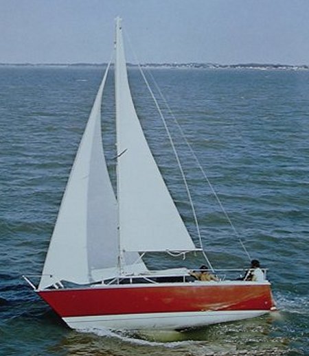 Dufour 24 sailboat under sail