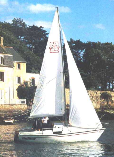 Dufour t6 sailboat under sail