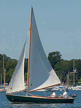 Duxbury duck sailboat under sail