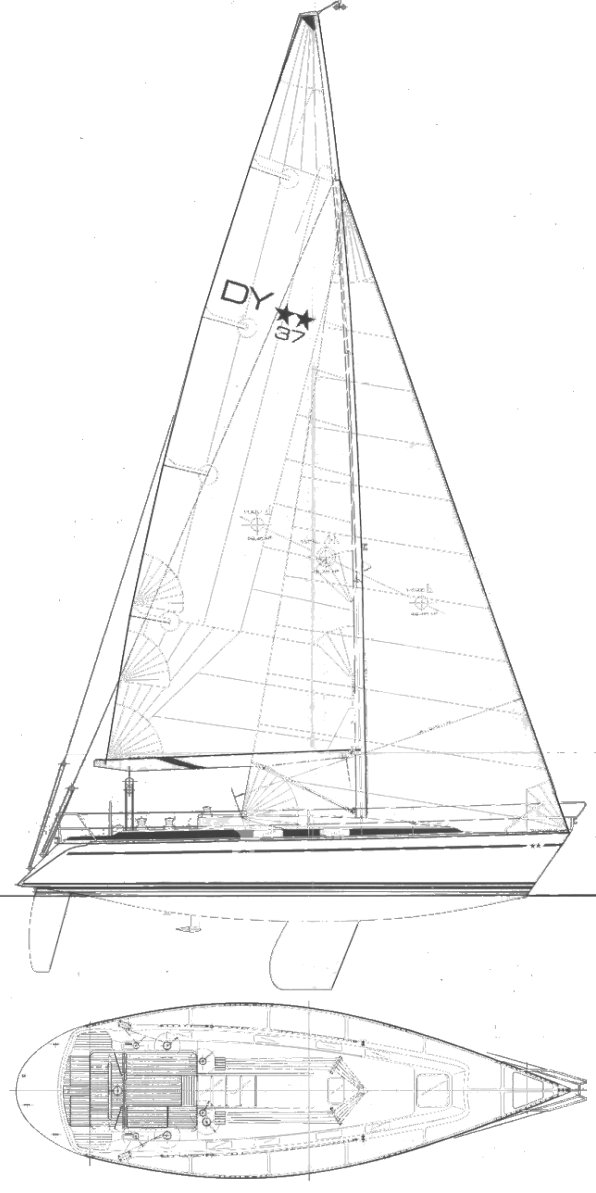 Dynamic 37 sailboat under sail