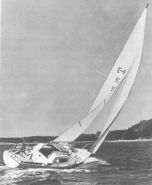 East wind 25 paceship sailboat under sail