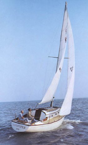 Ericson 30 1 sailboat under sail