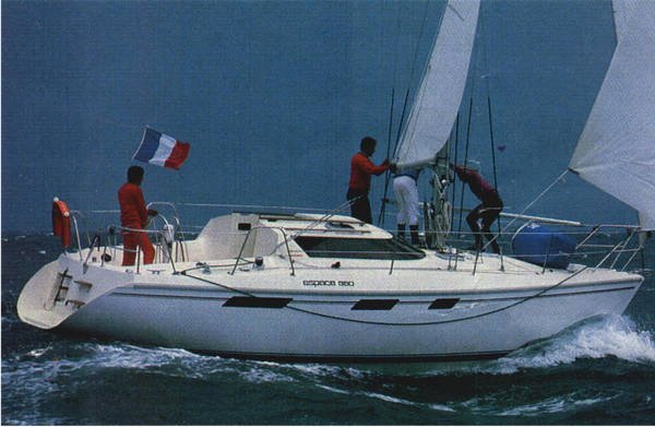 Espace 990 jeanneau sailboat under sail
