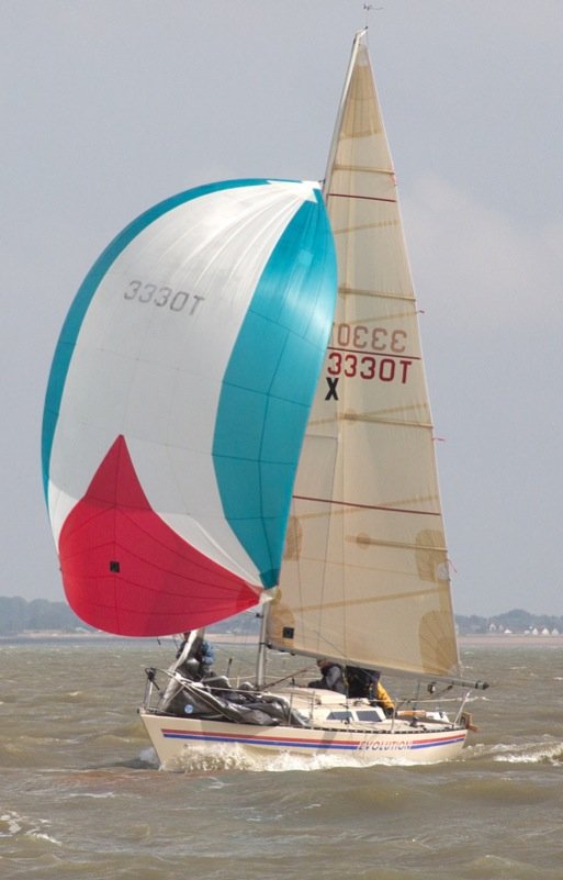 Evolution 22 sailboat under sail