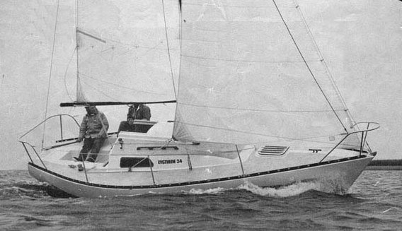 Eygthene 24 sailboat under sail