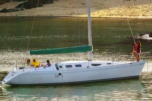 First 38 s5 Beneteau sailboat under sail