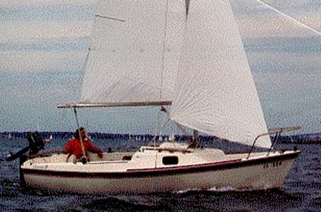 Gloucester 19 sailboat under sail