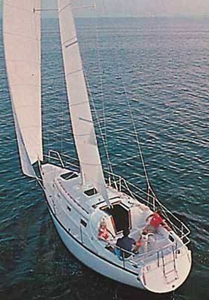 Hunter 30 sailboat under sail