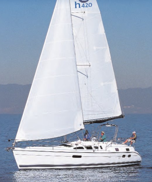 Hunter 420 sailboat under sail