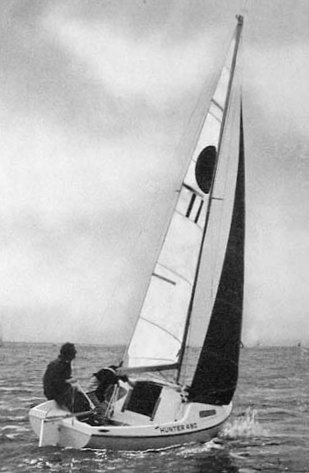 Hunter 490 lee sailboat under sail