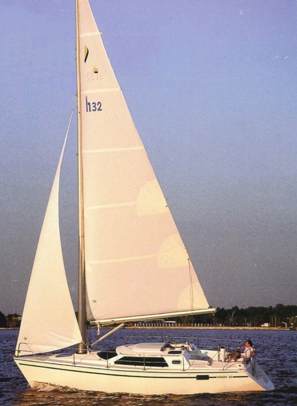 Hunter 32 vision sailboat under sail