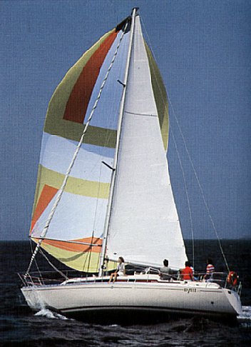 Idylle 1150 Beneteau sailboat under sail