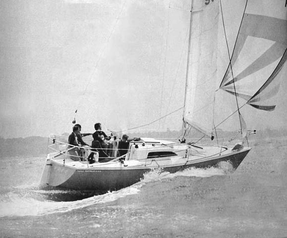 Impala 28 thomas sailboat under sail
