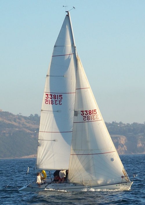 Impulse 26 sailboat under sail
