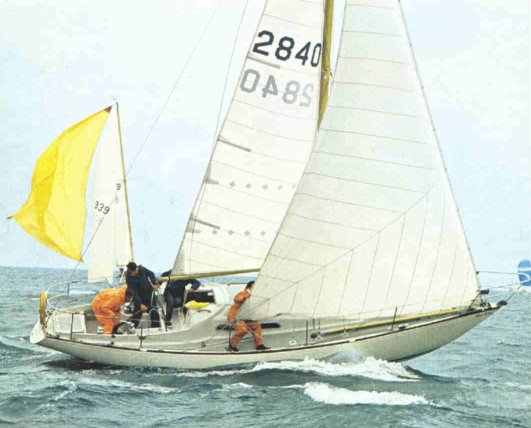 Iw 31 sailboat under sail