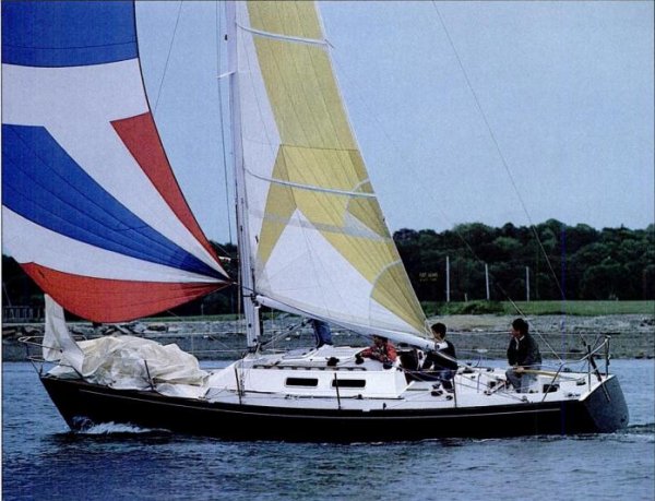 J33 sailboat under sail