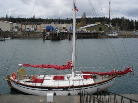 Kendall 32 sailboat under sail