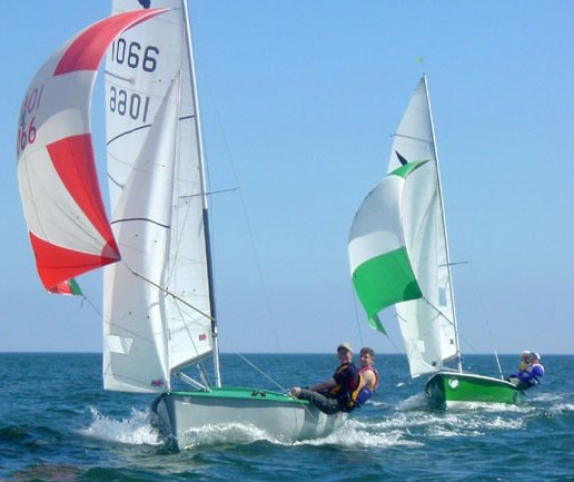 Kestrel sailboat under sail