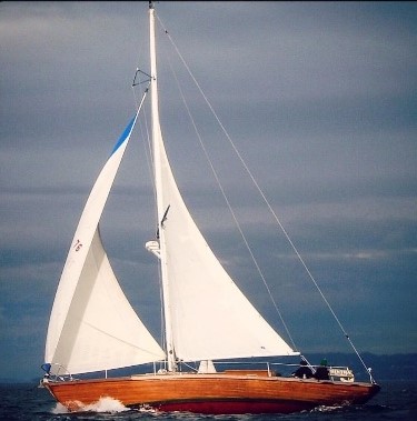King arthur 35 sailboat under sail