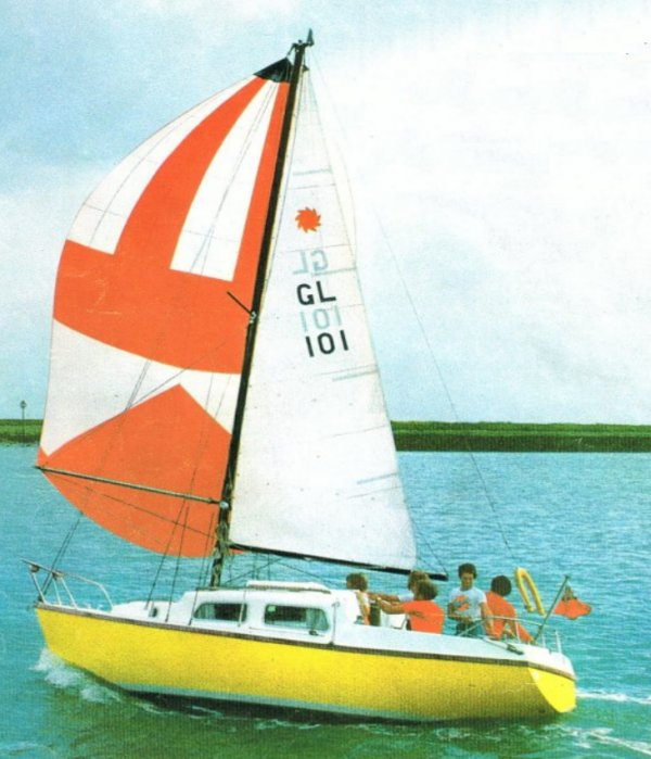 Leisure 23 sailboat under sail