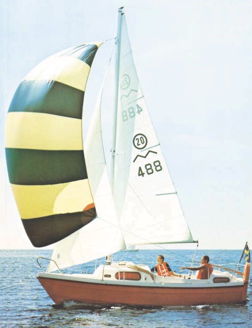 Marieholm ac 20 sailboat under sail