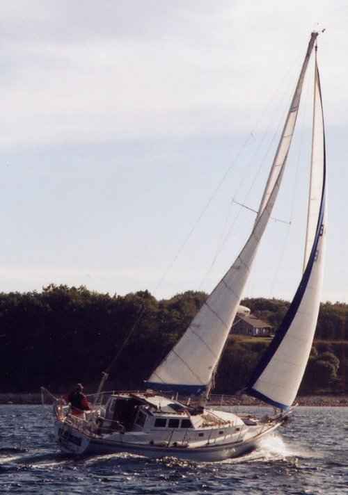Nautilus 36 sailboat under sail